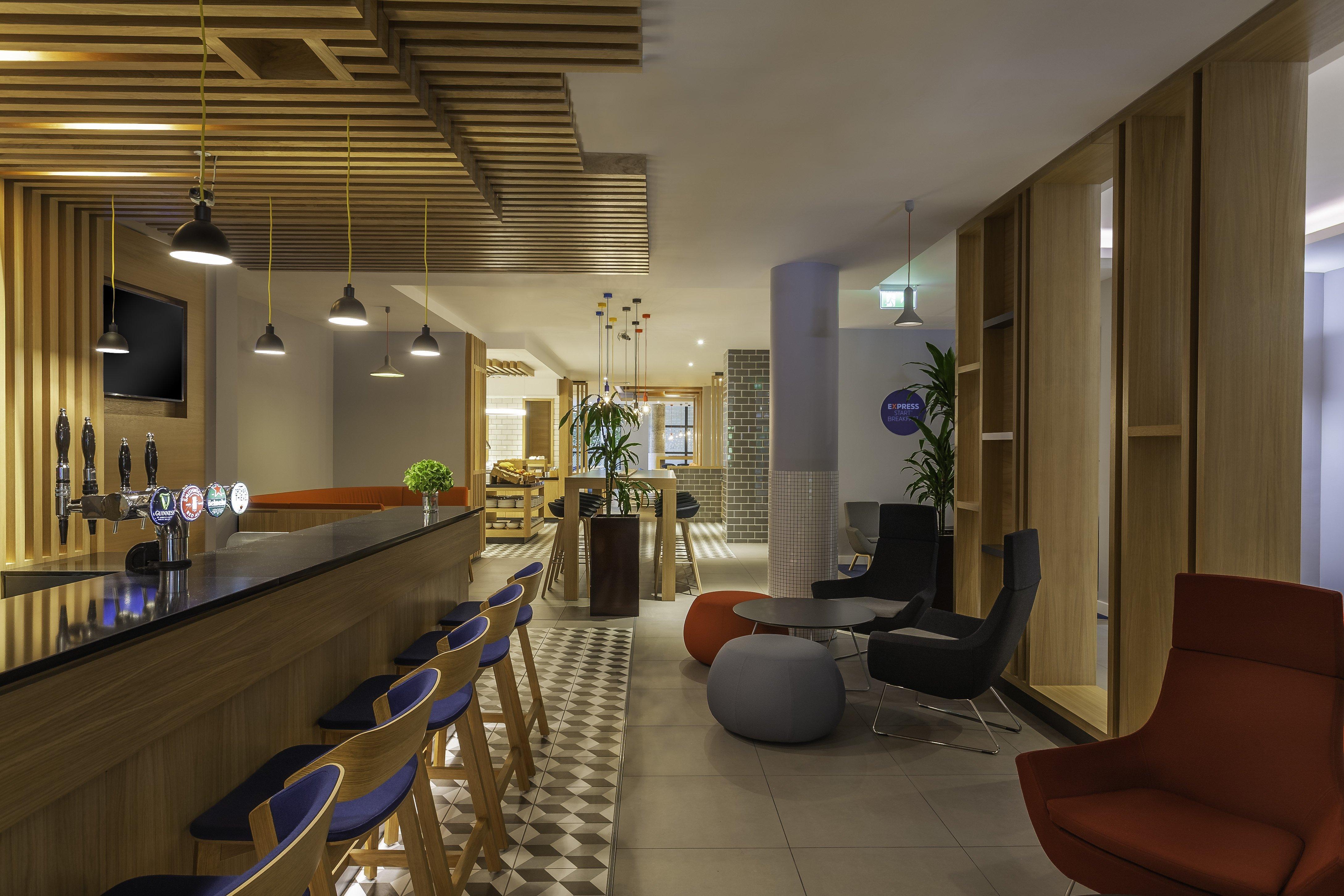 Holiday Inn Express Dublin-Airport By Ihg Сантрі Екстер'єр фото