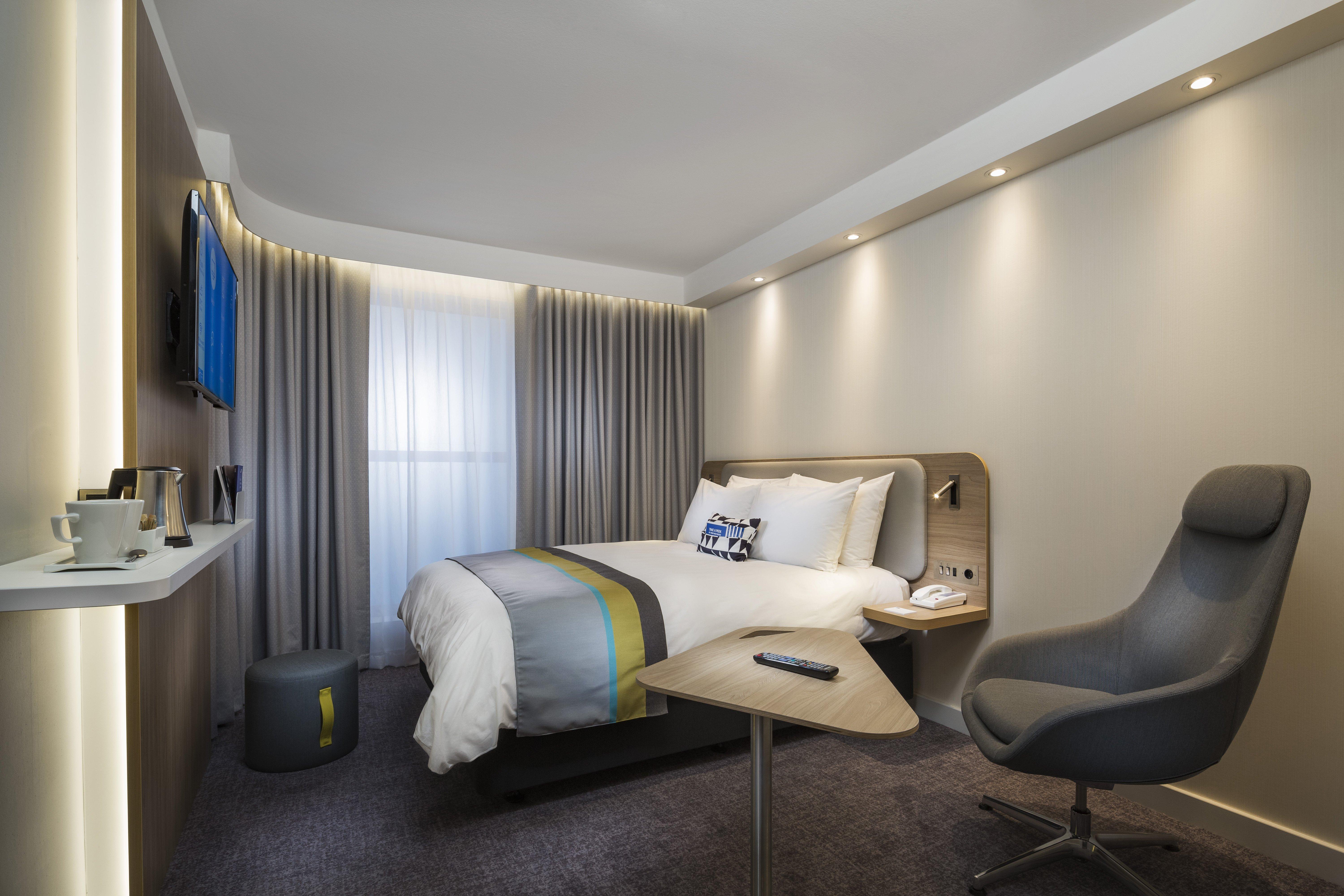 Holiday Inn Express Dublin-Airport By Ihg Сантрі Екстер'єр фото